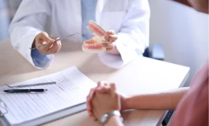 Pourquoi les traitements orthodontiques durent plusieurs mois (ou années) ?